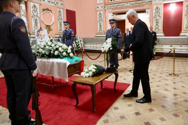 Последна почит на втория български космонавт генерал-майор о.р. Александър Александров